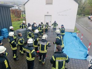 Gemeinschaftsübung im Ausrückebereich 3