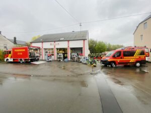 Gemeinschaftsübung im Ausrückebereich 3